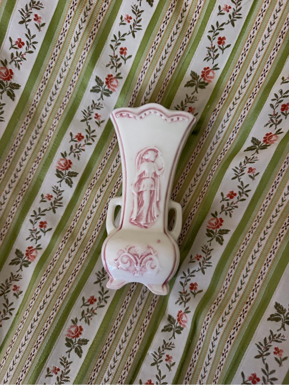 Vintage Pink & White Porcelain Bud Vase 🎀🌷